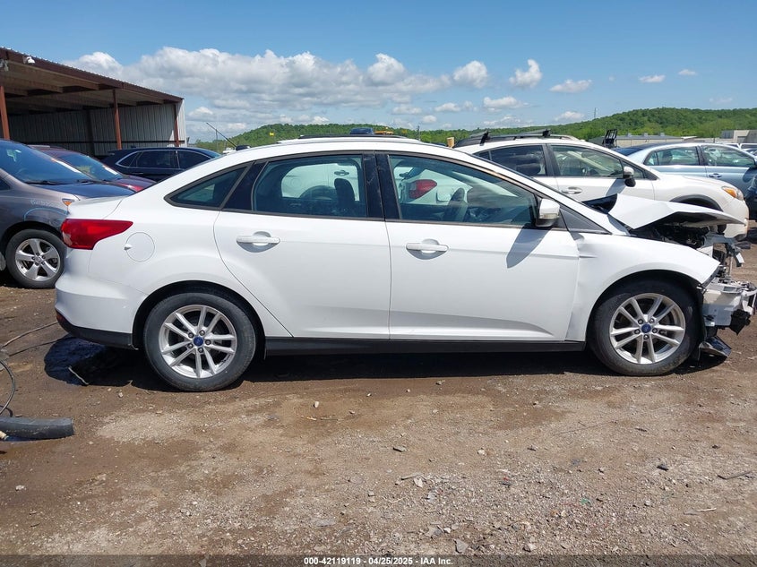 2017 FORD FOCUS SE - 1FADP3F23HL302289
