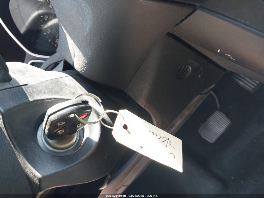 2017 FORD FOCUS SE - 1FADP3F23HL302289