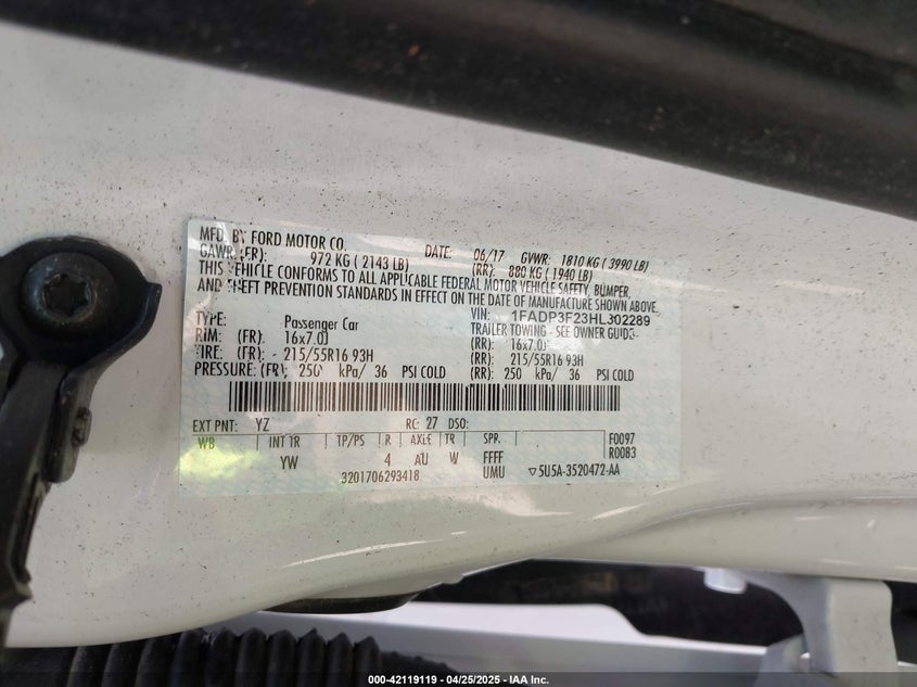 2017 FORD FOCUS SE - 1FADP3F23HL302289