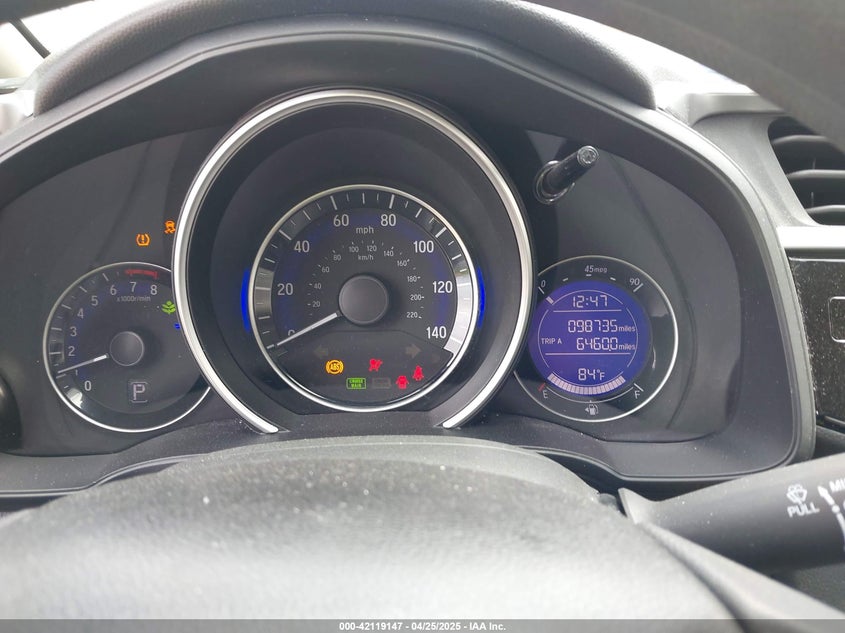 2015 HONDA FIT VIN: 3HGGK5H50FM752374