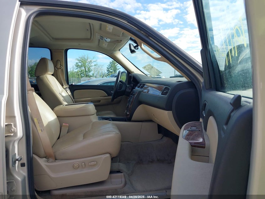 2007 CHEVROLET TAHOE VIN: 1GNFK13097R114551