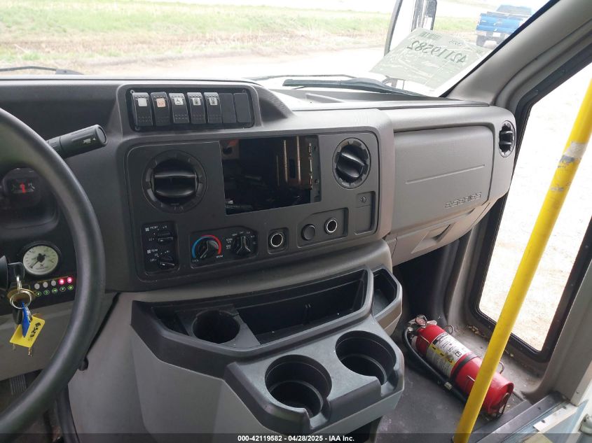 2019 Ford Econoline VIN: 1FDFE4FS3KDC5612 Lot: 42119582