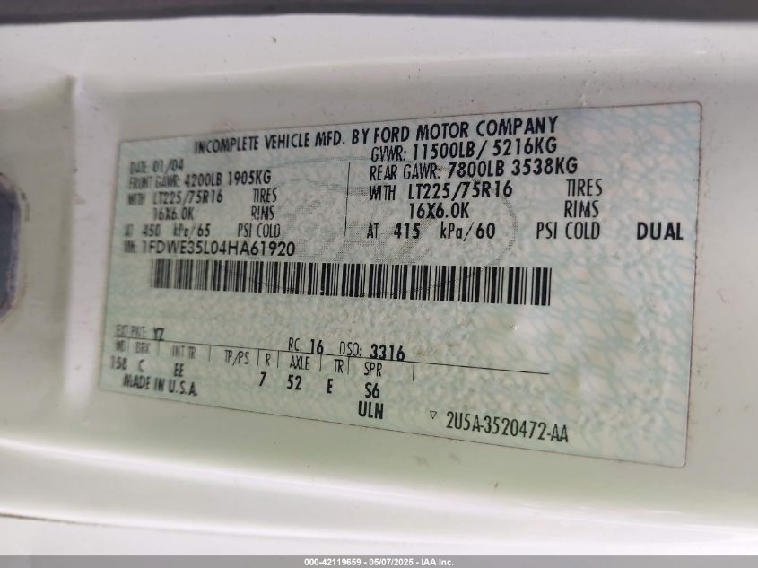 2004 Ford E-350 Cutaway Standard VIN: 1FDWE35L04HA61920 Lot: 42846625