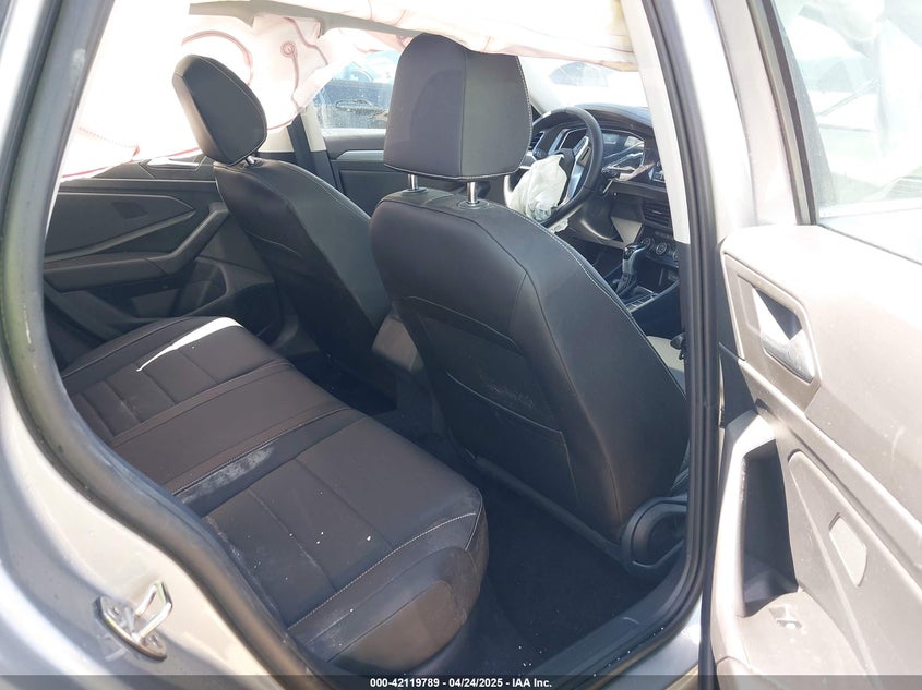 2023 VOLKSWAGEN JETTA VIN: 3VW7M7BU3PM043957