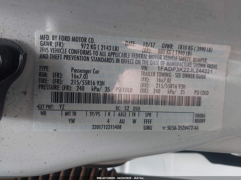 VIN 1FADP3K22JL244221 2018 FORD FOCUS SE
