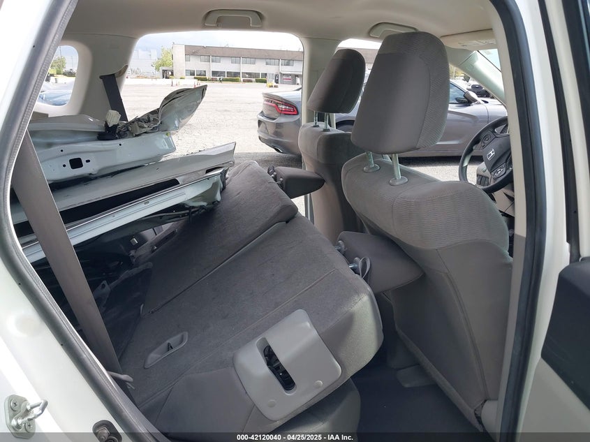 2014 HONDA CR-V LX - 5J6RM3H31EL022360