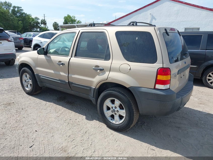 2007 FORD ESCAPE VIN: 1FMYU03127KB33946
