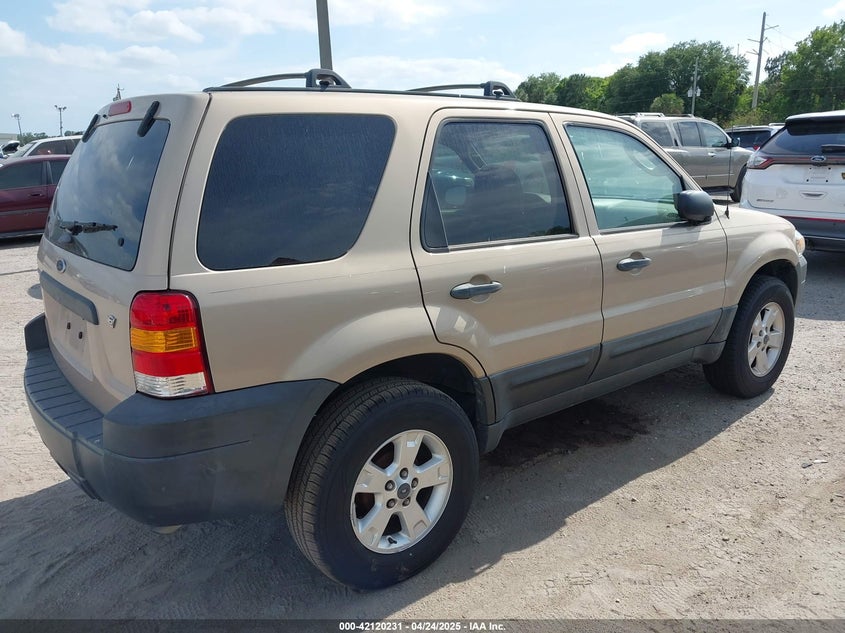 2007 FORD ESCAPE VIN: 1FMYU03127KB33946