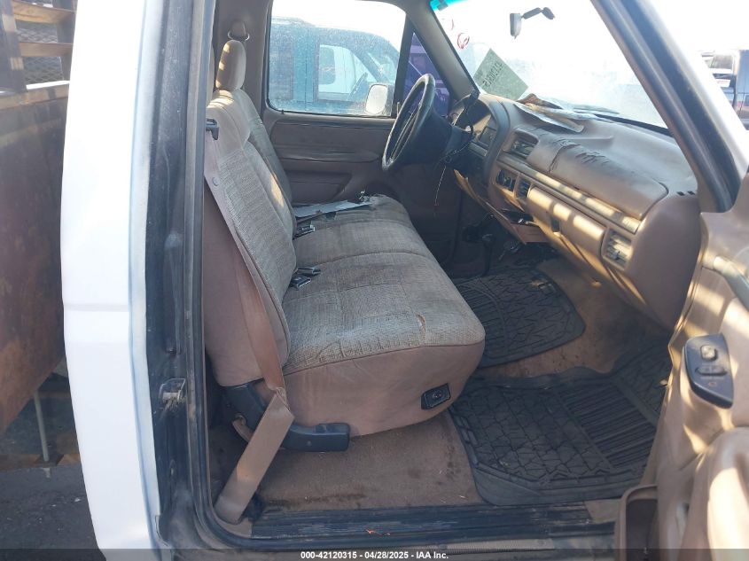 1993 Ford F250 VIN: 2FTHF26M5PCA27608 Lot: 42120315