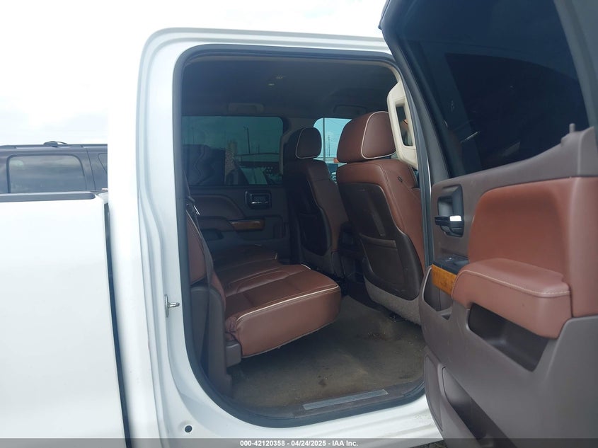 2015 CHEVROLET SILVERADO 2500HD VIN: 1GC1KXE82FF650816