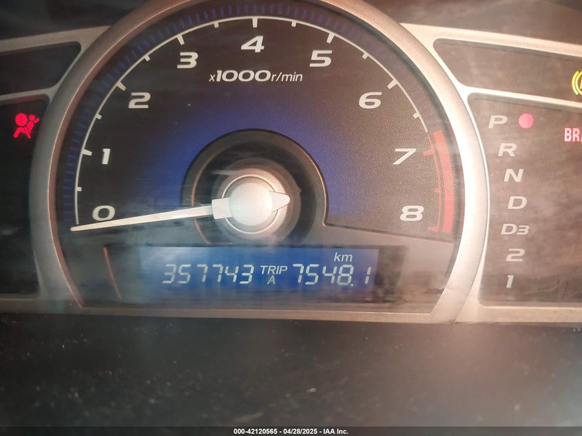 2008 HONDA CIVIC VIN: 2HGFG12918H518019