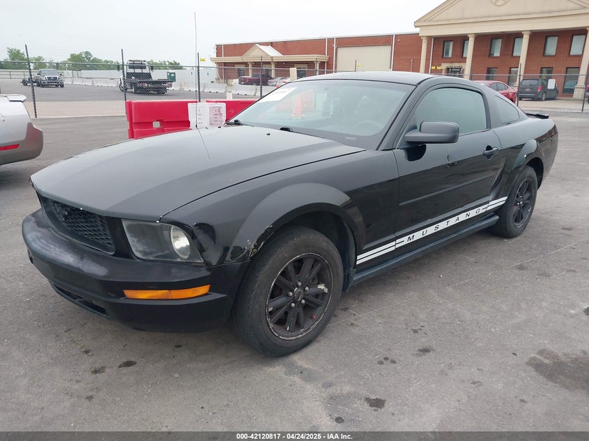 2008 FORD MUSTANG VIN: 1ZVHT80N785208683