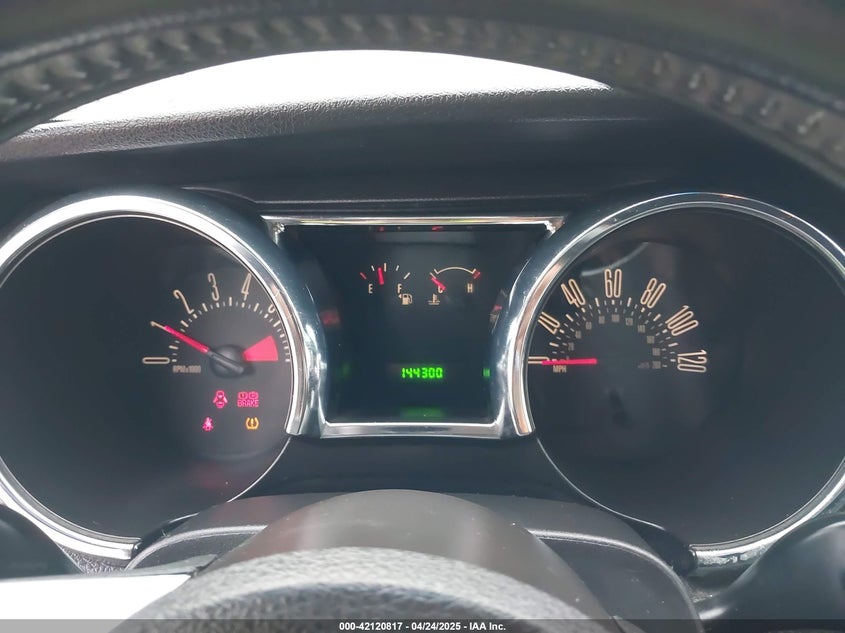 2008 FORD MUSTANG VIN: 1ZVHT80N785208683