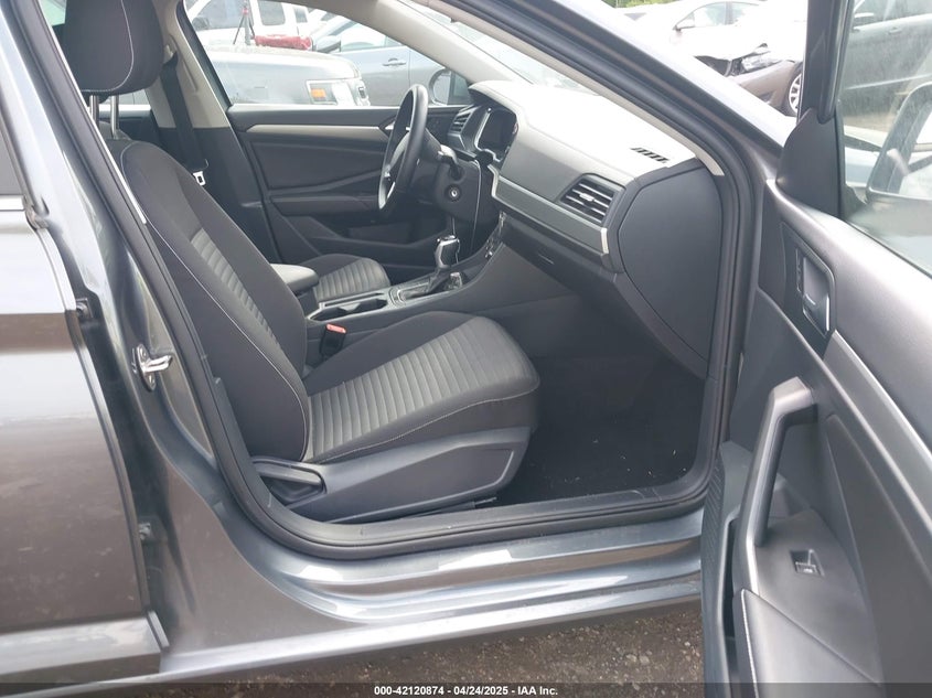 2024 VOLKSWAGEN JETTA VIN: 3VW5M7BUXRM006737