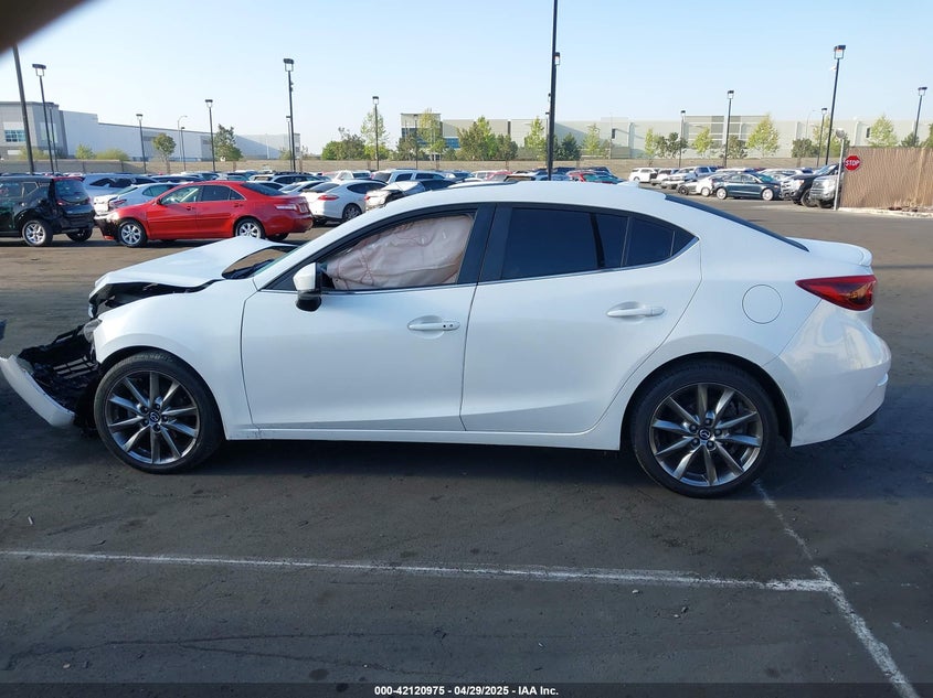 2018 MAZDA 3 VIN: 3MZBN1W31JM190601
