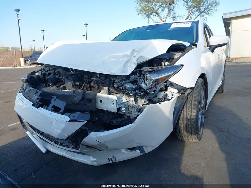 2018 MAZDA 3 VIN: 3MZBN1W31JM190601