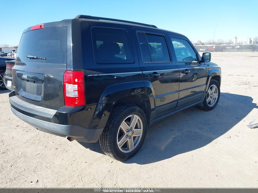 1C4NJRBB3CD637421 2012 JEEP LIBERTY (PATRIOT) photo no. 4