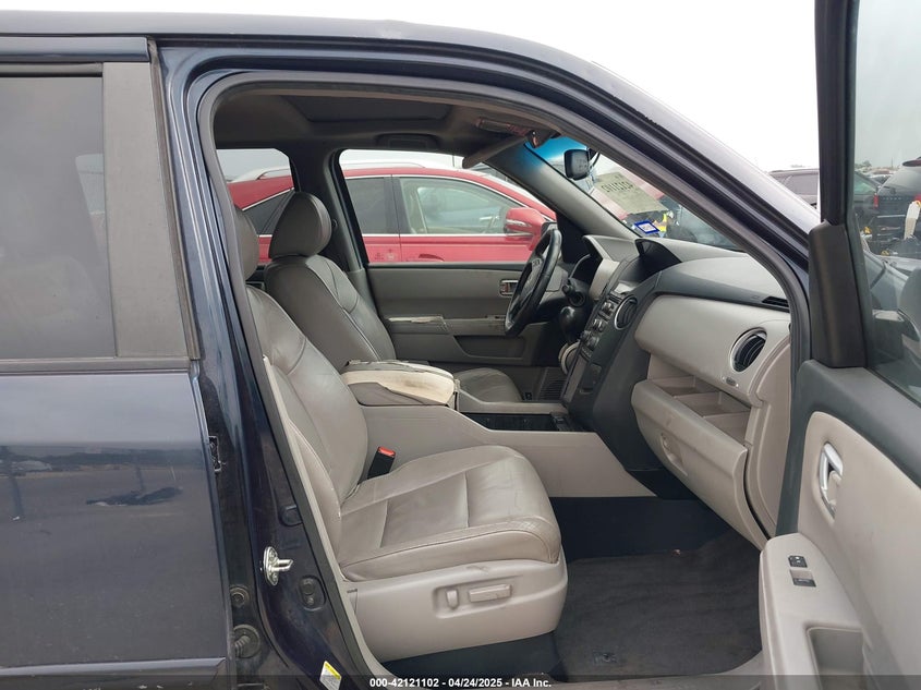 2012 HONDA PILOT VIN: 5FNYF3H53CB036306