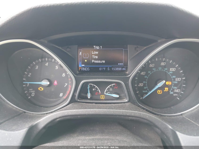 2013 FORD FOCUS VIN: 1FADP3J22DL245603