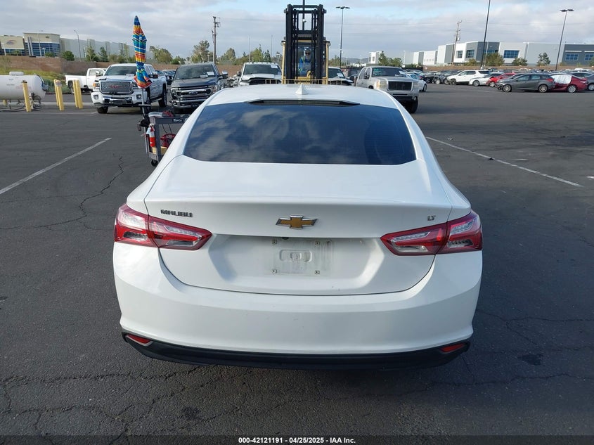 2019 CHEVROLET MALIBU LT - 1G1ZD5ST7KF152897