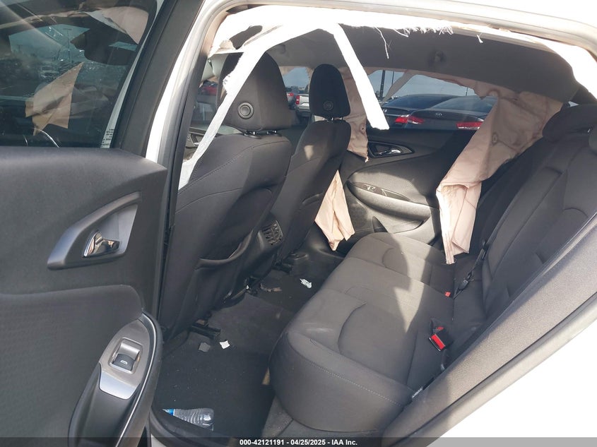 2019 CHEVROLET MALIBU LT - 1G1ZD5ST7KF152897