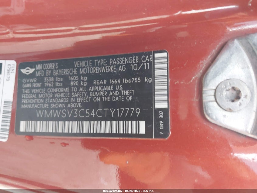 2012 MINI COOPER S VIN: WMWSV3C54CTY17779