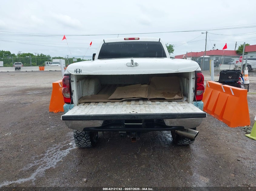2006 CHEVROLET SILVERADO 2500HD VIN: 1GCHK23256F101689