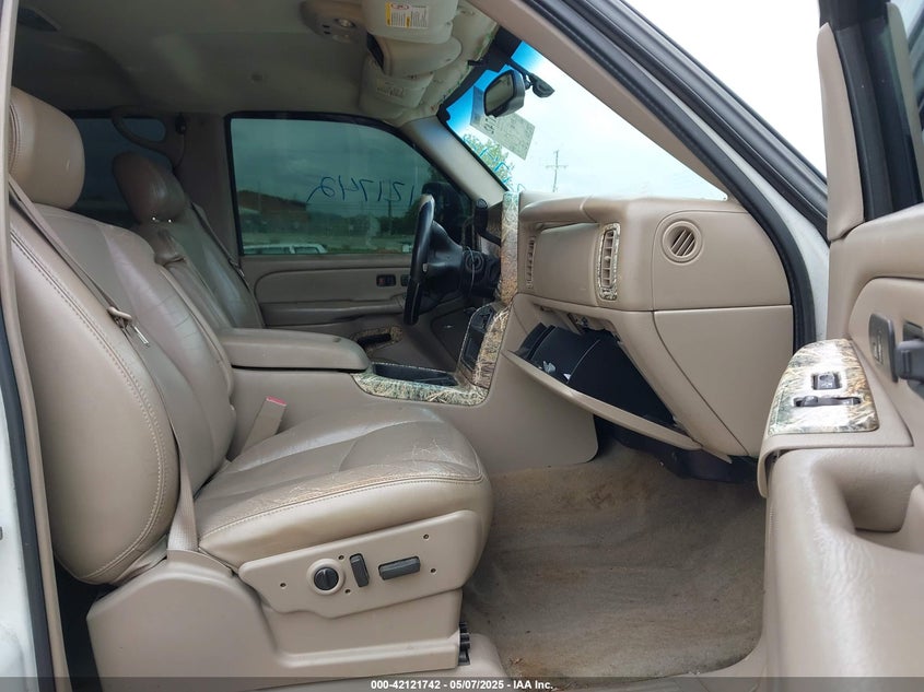 2006 CHEVROLET SILVERADO 2500HD VIN: 1GCHK23256F101689