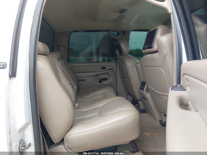 2006 CHEVROLET SILVERADO 2500HD VIN: 1GCHK23256F101689
