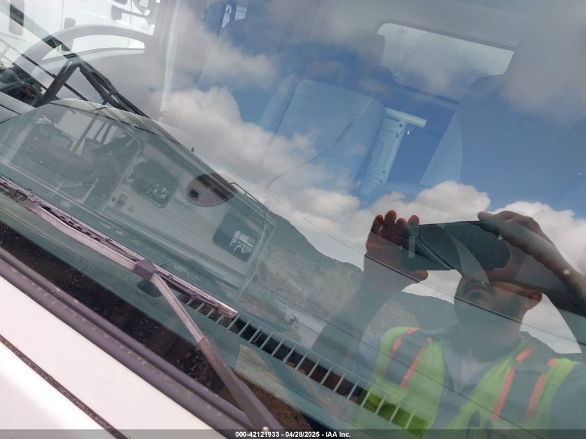 2018 Isuzu Nqr VIN: JALE5J166J7900652 Lot: 42121933