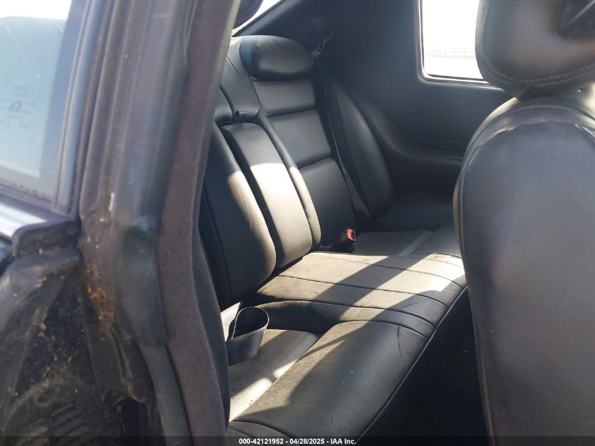 2002 Cadillac Eldorado Esc VIN: 1G6EL12YX2B105502 Lot: 42121952