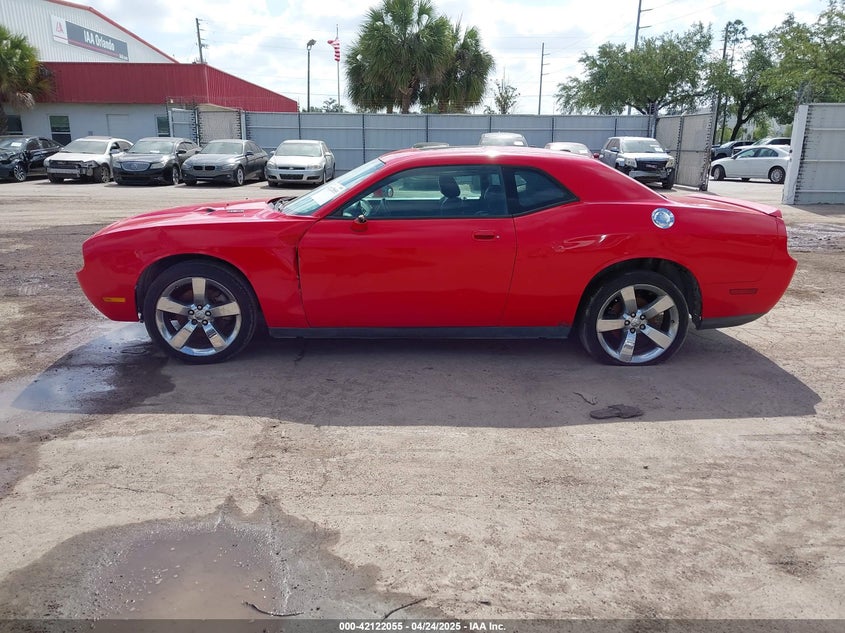 2009 DODGE CHALLENGER VIN: 2B3LJ54T89H588042