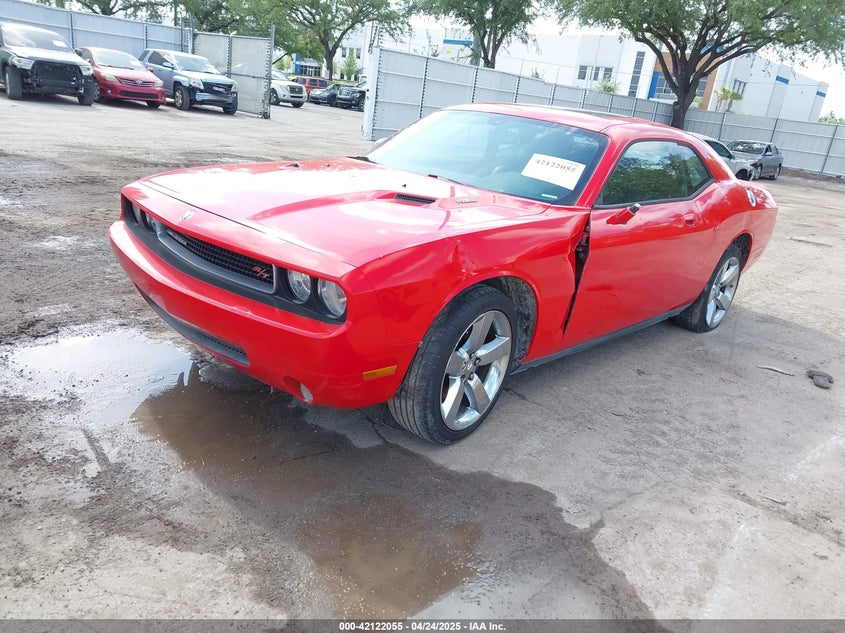 2009 DODGE CHALLENGER VIN: 2B3LJ54T89H588042