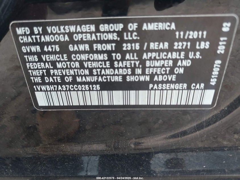 2012 VOLKSWAGEN PASSAT VIN: 1VWBH7A37CC025125