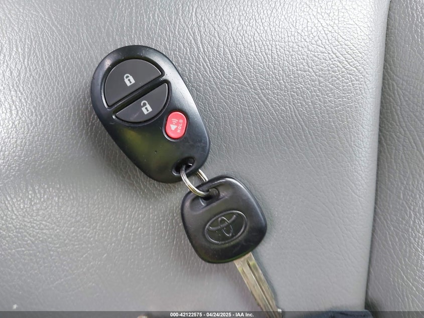 2015 TOYOTA TACOMA VIN: 5TFJU4GN1FX087568