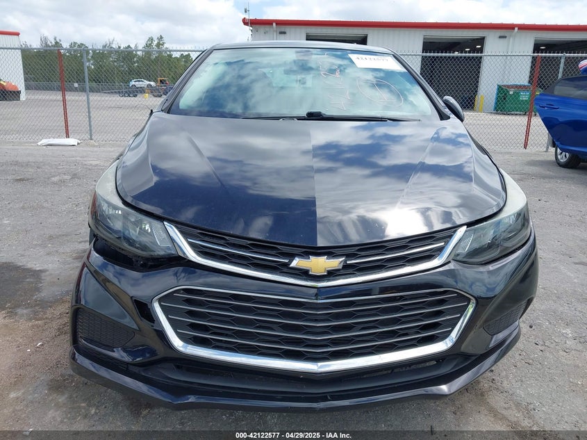 2017 Chevrolet Cruze Ls Auto VIN: 1G1BC5SMXH7157947 Lot: 43806505