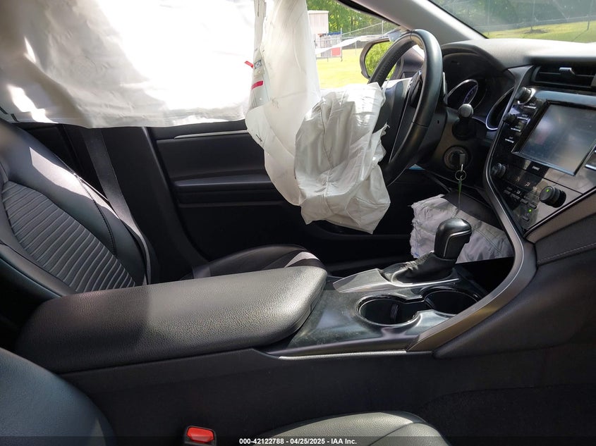 2020 TOYOTA CAMRY VIN: 4T1G11AK8LU357100