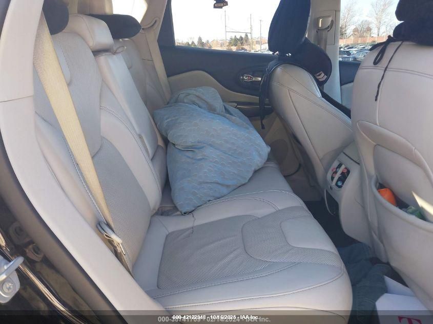 2020 Jeep Cherokee Limited Fwd VIN: 1C4PJLDB2LD560673 Lot: 42122948