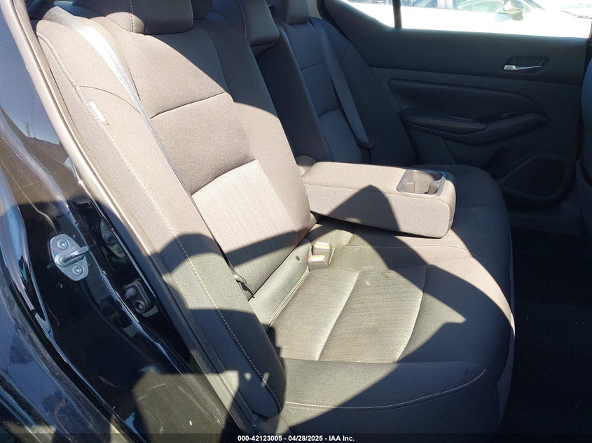 2020 NISSAN ALTIMA VIN: 1N4BL4DW5LN300300