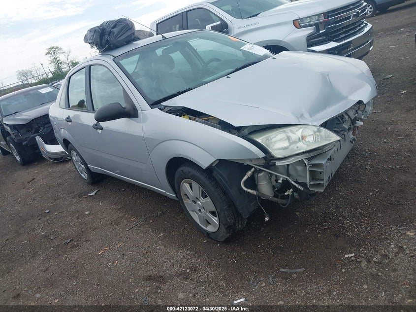 2007 FORD FOCUS VIN: 1FAHP34N57W326220
