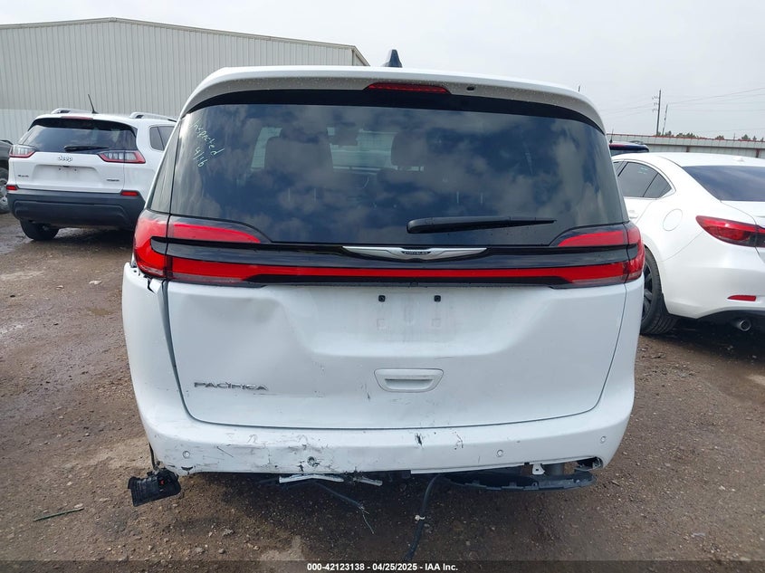 2024 CHRYSLER PACIFICA TOURING L - 2C4RC1BGXRR145399