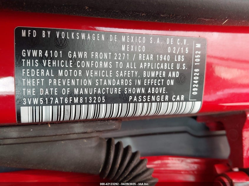 3VW517AT6FM813205 Volkswagen Beetle 1.8t