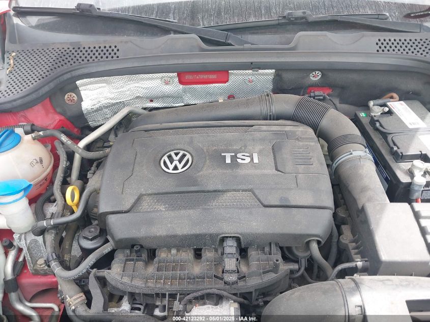 2015 Volkswagen Beetle 1.8T VIN: 3VW517AT6FM813205 Lot: 42123292