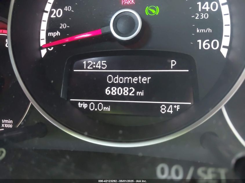 2015 Volkswagen Beetle 1.8T VIN: 3VW517AT6FM813205 Lot: 42123292