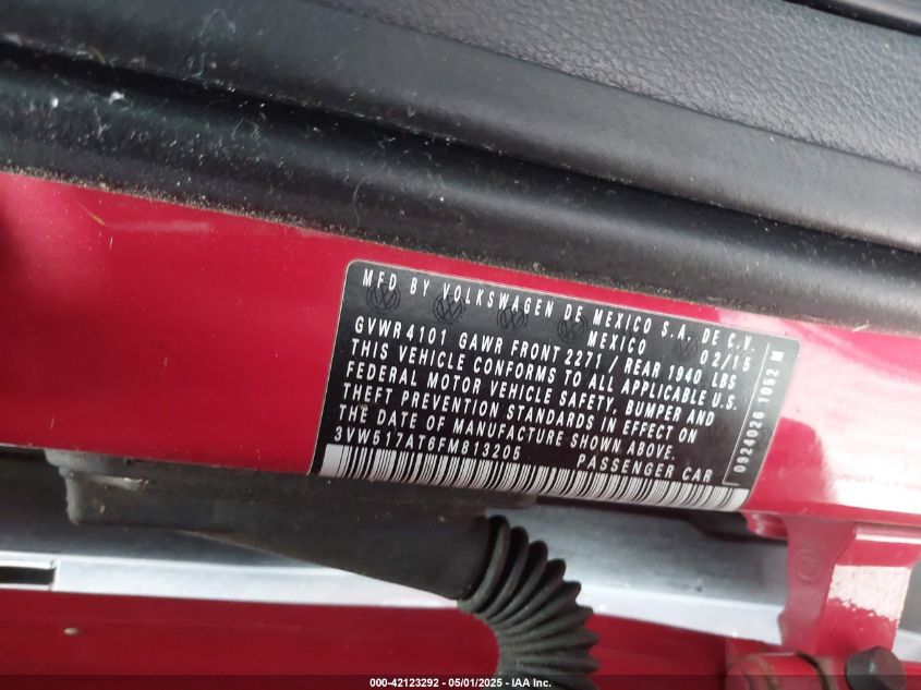 2015 Volkswagen Beetle 1.8T VIN: 3VW517AT6FM813205 Lot: 42123292