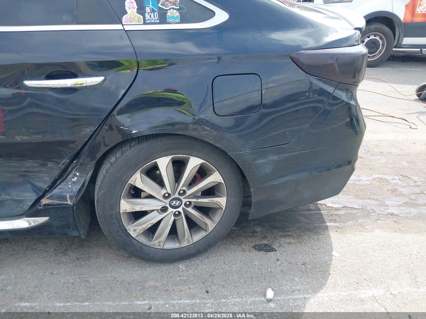 2015 HYUNDAI SONATA VIN: 5NPE34AF4FH093298