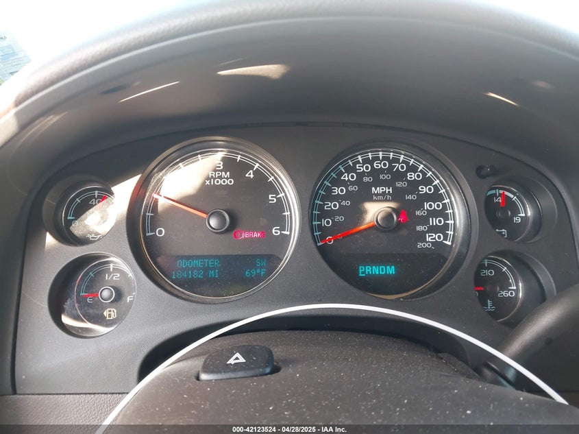 2012 GMC YUKON XL VIN: 1GKS1MEF6CR138320