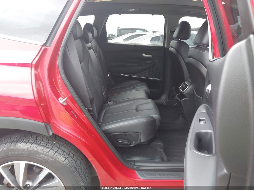 2020 HYUNDAI SANTA FE VIN: 5NMS33AD7LH241559
