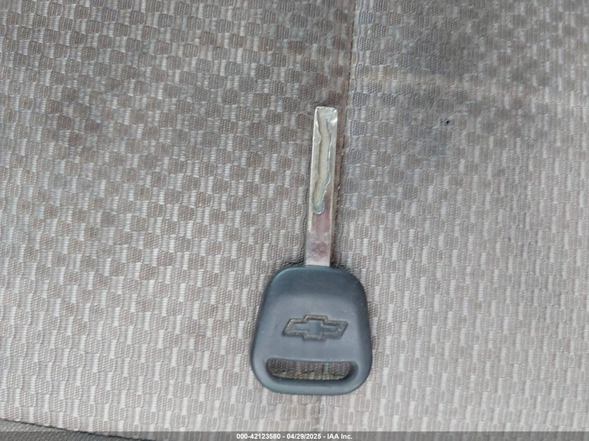 2014 CHEVROLET SILVERADO 1500 1LT - 1GCRCREH1EZ301994