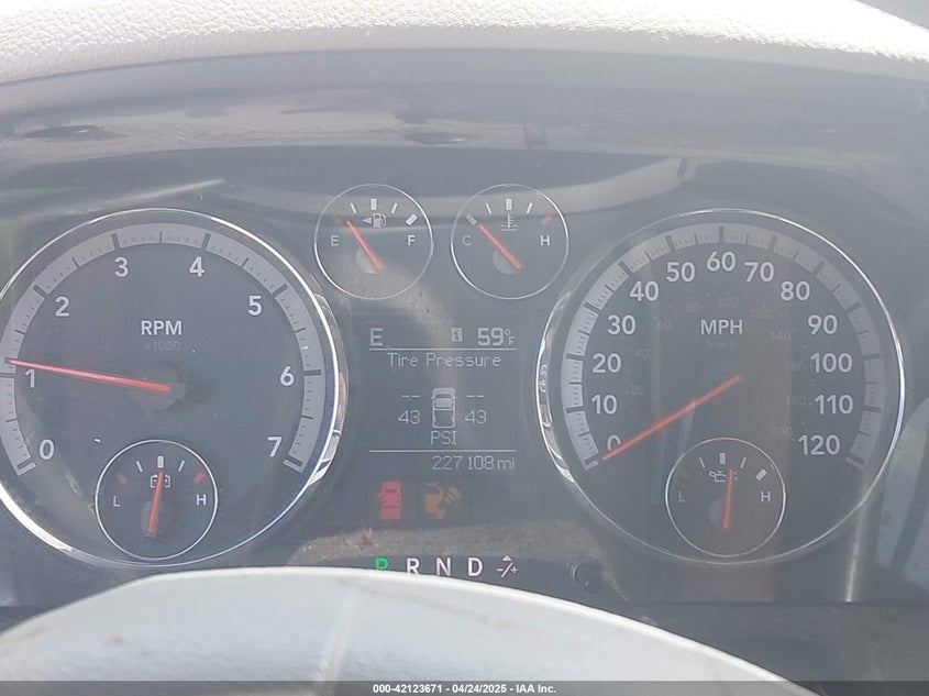 2011 RAM RAM 1500 VIN: 1D7RB1CP1BS505042